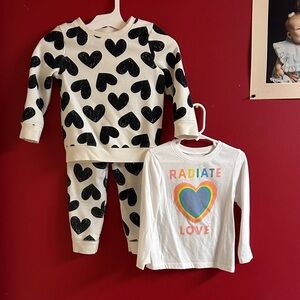 Cat & Jack Black Heart Pajama Set with Radiate Love Shirt Old Navy size 3T